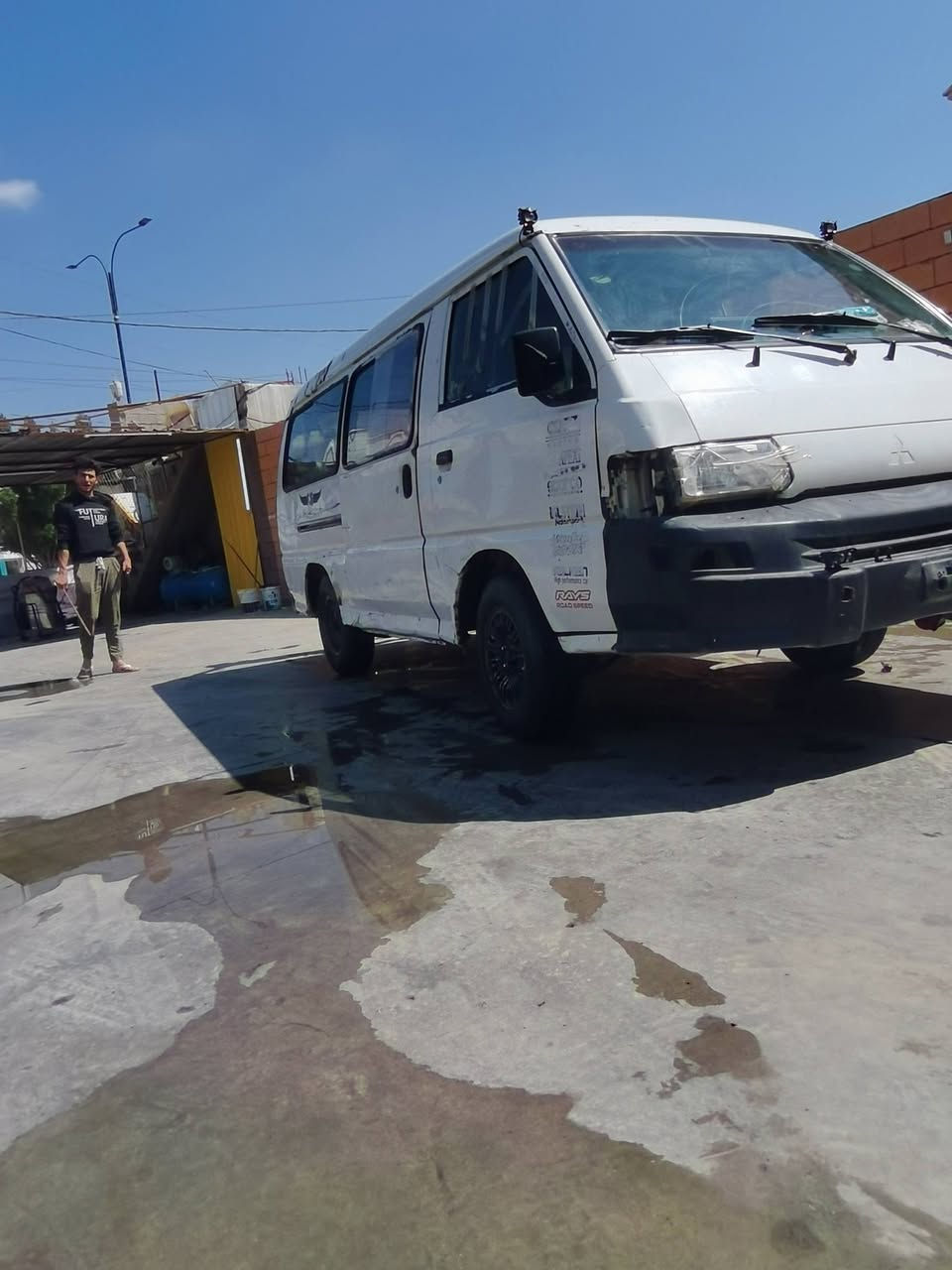 للبيع كيه ميسبوشي سياره كير محرك اكسن كفاله ملاحضه سياره كلك اكفلها من عشاير وسرقه السعر 10 ورقات وبيه مجال العنوان الانبار الرمادي *********** بي واتساب
