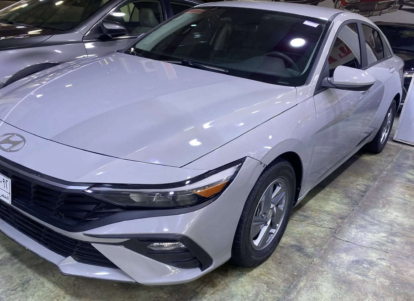 النترا 2024
حره رقم بغداد مشروع وطني
محرك 2000 دوش 
اللون أسمنتي 
ماشيه 31 الف ميل
بيه صبغ ربع البنيد فقط 
الايرباك راجع سستم اصلي 
السياره جديدة بدون اي نقص 
السعر160$ وبيه مجال بسيط
للإستفسار ***********
