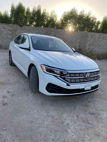 يالله السلام عليكم جيتا موديل 24 سياره حادث بنيد تعديل على بارد وشويه من الجاملغ اليمن السياره نص فول بسمي مرقم بغداد تحويل ثاني يوم ماشيه ١٨ميل سياره جديده بمعنه الكلمه السعر ١٦٠ وبيه مجال بصيط *********** بيع مستعجل غرض الحاجه والتوفيق للجميع يارب
