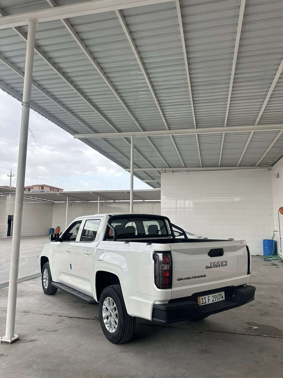 للبيع
2025
ماشيه5الاف
مكينه 2.3 تيربو 
المواصفات 
كامره خلفيه 
 شاشه كبيره
تحكمات ستيرن
هاندبريك بصمه
وقوف ذاتي
وهواي مواصفات بعد بيه
 
مكفوله كفاله عامه
السياره نظيفه جداً
انسب سعر بالسوك 172ورقه
يعني 26 مليون وبيه مجال
ملاحضه سعر الزيرو 29 مليون


**إذا كنت صاحب هذا الإعلان وتريد حذفه لأي سبب، رجاءا أرسل رسالة إلى الدعم الفني**