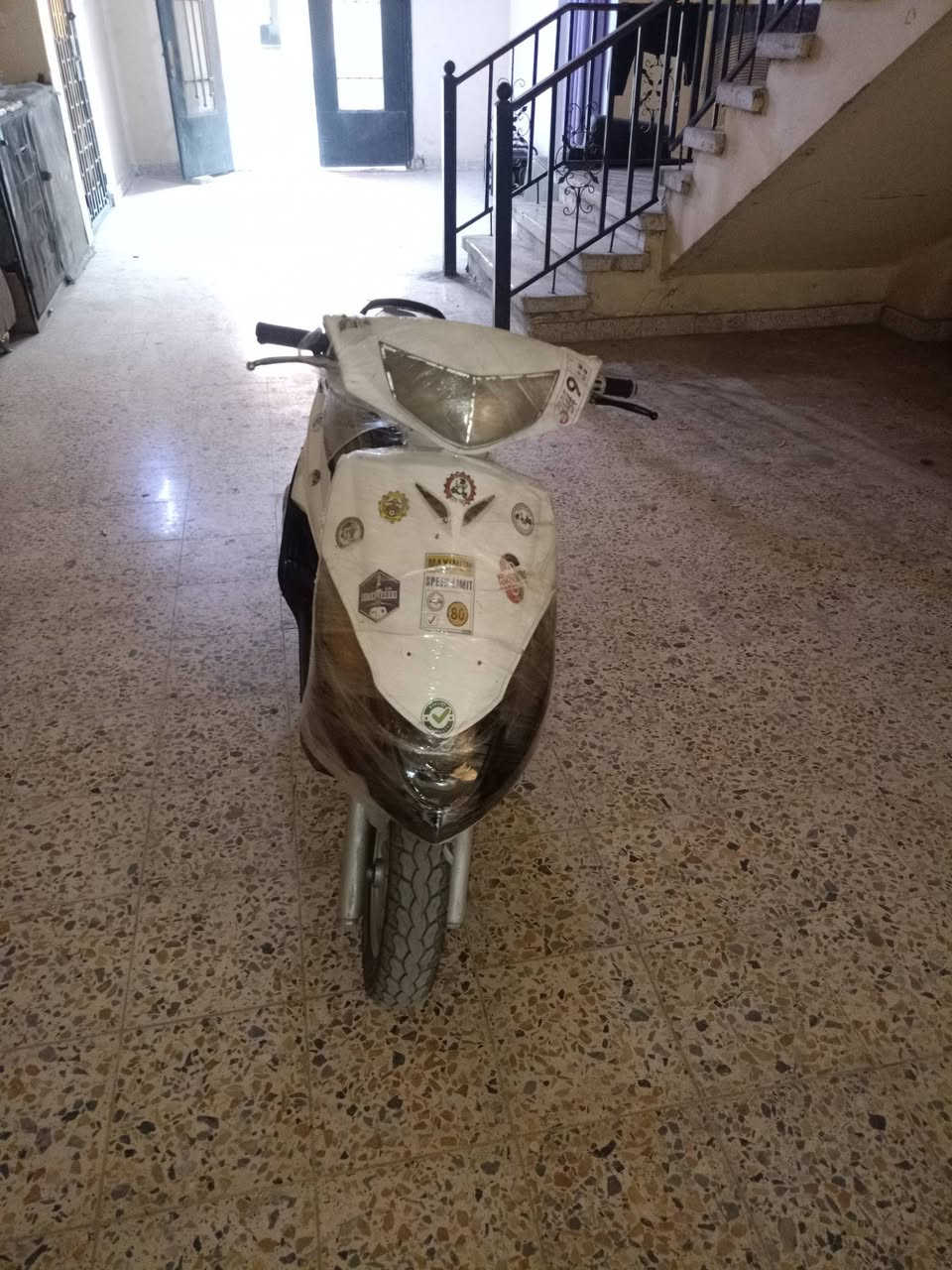 سلام عليكم ماكس ثعلب 140 كلش نضيفة حيل الله شاهد مكينة خرسة بيهة نقوصات بسيطة بس باتري و كلوب امامي رايدهة ب 600وبيهة مجال رقم الهاتف ***********
