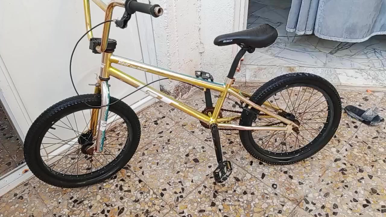 عندنا اثنين بايسكلات مكانهم ابو الخصيب بهدريه


**إذا كنت صاحب هذا الإعلان وتريد حذفه لأي سبب، رجاءا أرسل رسالة إلى الدعم الفني**