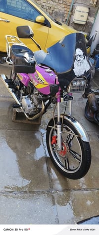 سولنك موديل2024 دراجه جديدة وكفاله مكينه مكفوله نقصه ستاند تعليك وشاشه...