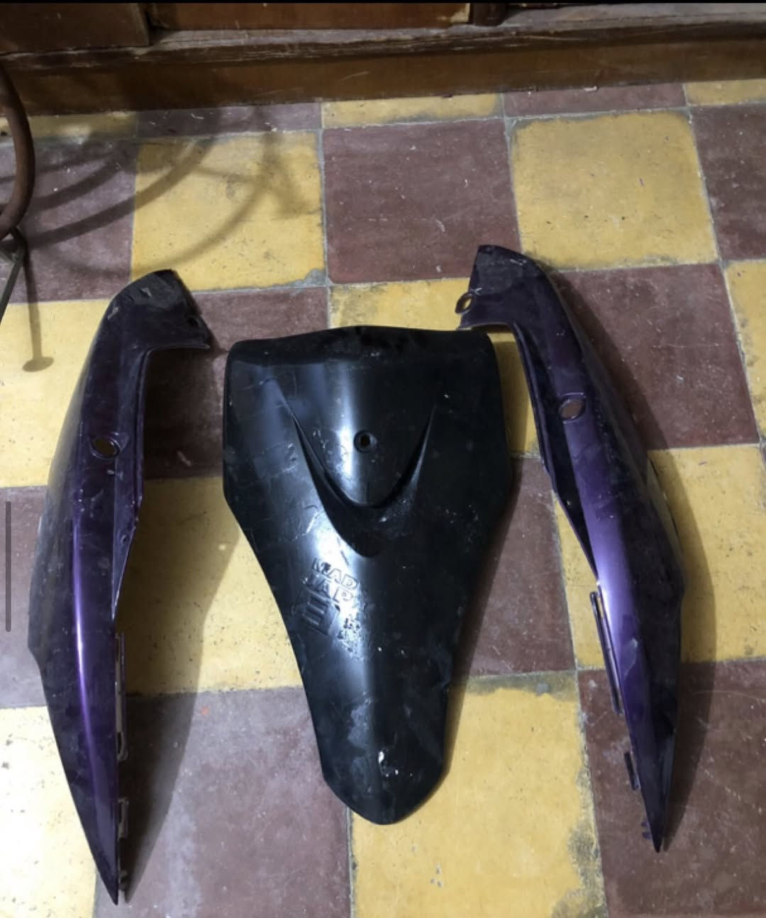 اخر شي بقن لو تلحك لو ما تلحك يالله سلام عليكم غراض ماكس للبيع غراض انضاف وسعار مناسبه شراي يراسلني مكاني بصره قرنه***********
