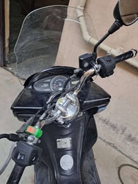 دراجه pcx ٢٠١٤ ماشيه ٣٠ الف  جديده  ستاند حساس  اوتو ستوب  منظومة زينو...