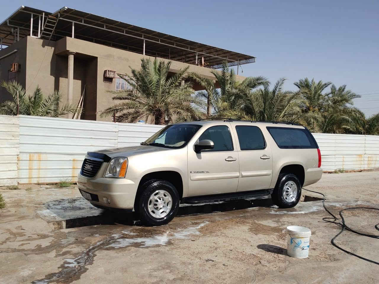 سلام عليكم جمسي للبيع جاهزه من كلشي جديده بي معنه الكلمه ماشيه 200 رقم نكليزي بسمي بغداد رقم الهاتف ***********
