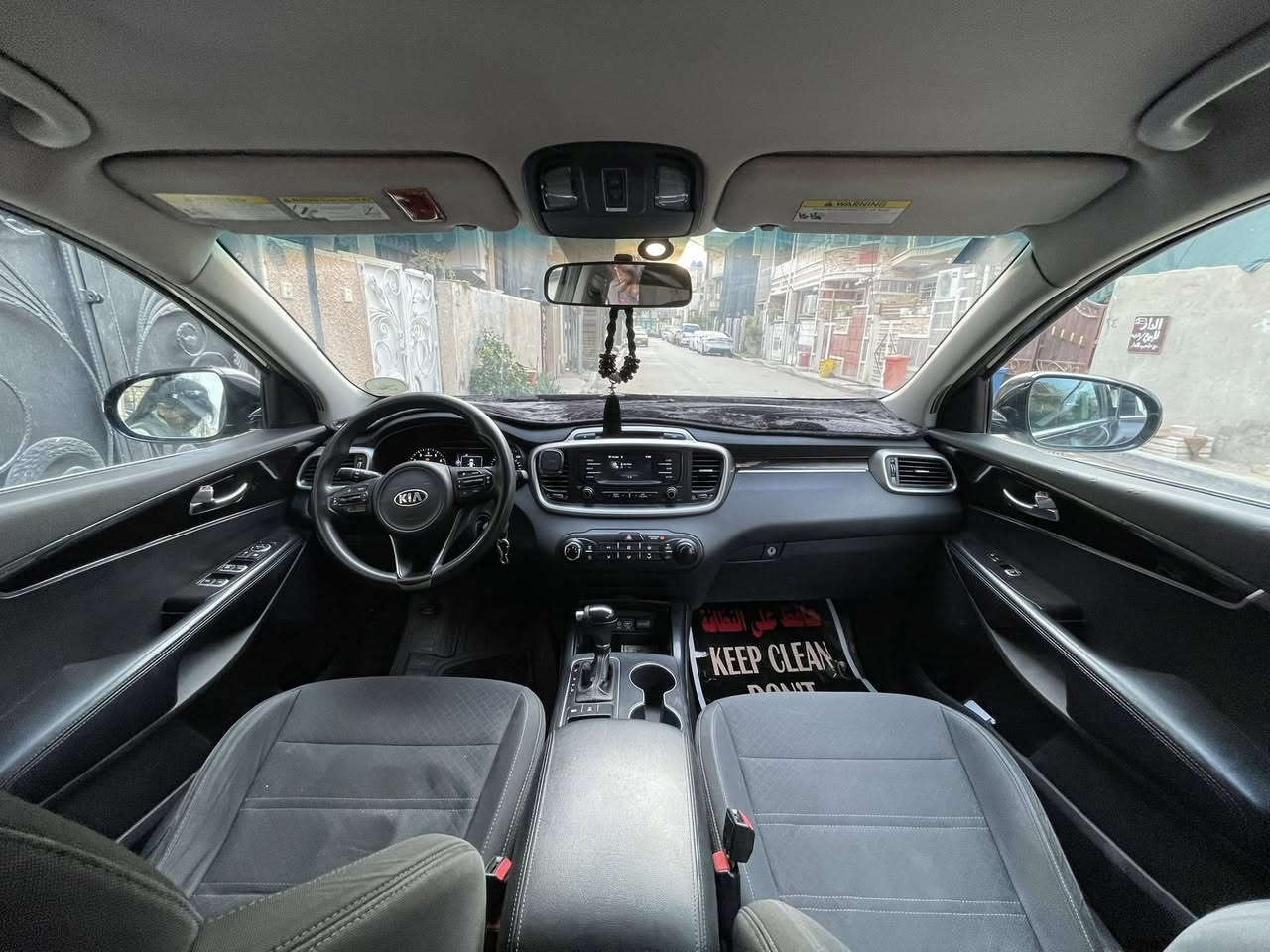 سلام عليكم
كيا سورنتو 2017ضربته فقط جاملغ والبنيد جارد ومصبوغ سياره مكينه6سلندر 7راكب شاشه لمس كامره خلفيه مثبت سعره موصفات FE سياره مكانهه بغداد الشعب وهذه رقمي *********** سياره لبيع ولمراوس
