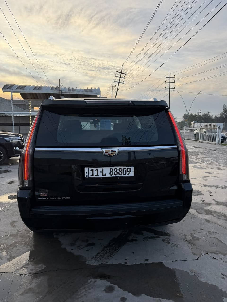 اسلام وعليكم 
كديلاك 2019 اسبرسو فول موصفات 

ماشية 177 السيارة السيارة جديدة كلش 

السيارة نضيفة رقم بغداد بسمي 

بيهة بارد بل جامرلغ ال خلفي صفحت السايق 

مكان ال سيارة ديالى ال مقدادية
السعر 3 دفاتر او 40ورقة  وبيهة مجال 

***********
