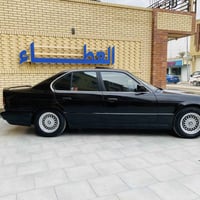 بي أم ٥٢٥ • ١٩٩٠ • مكينة وجير جدد