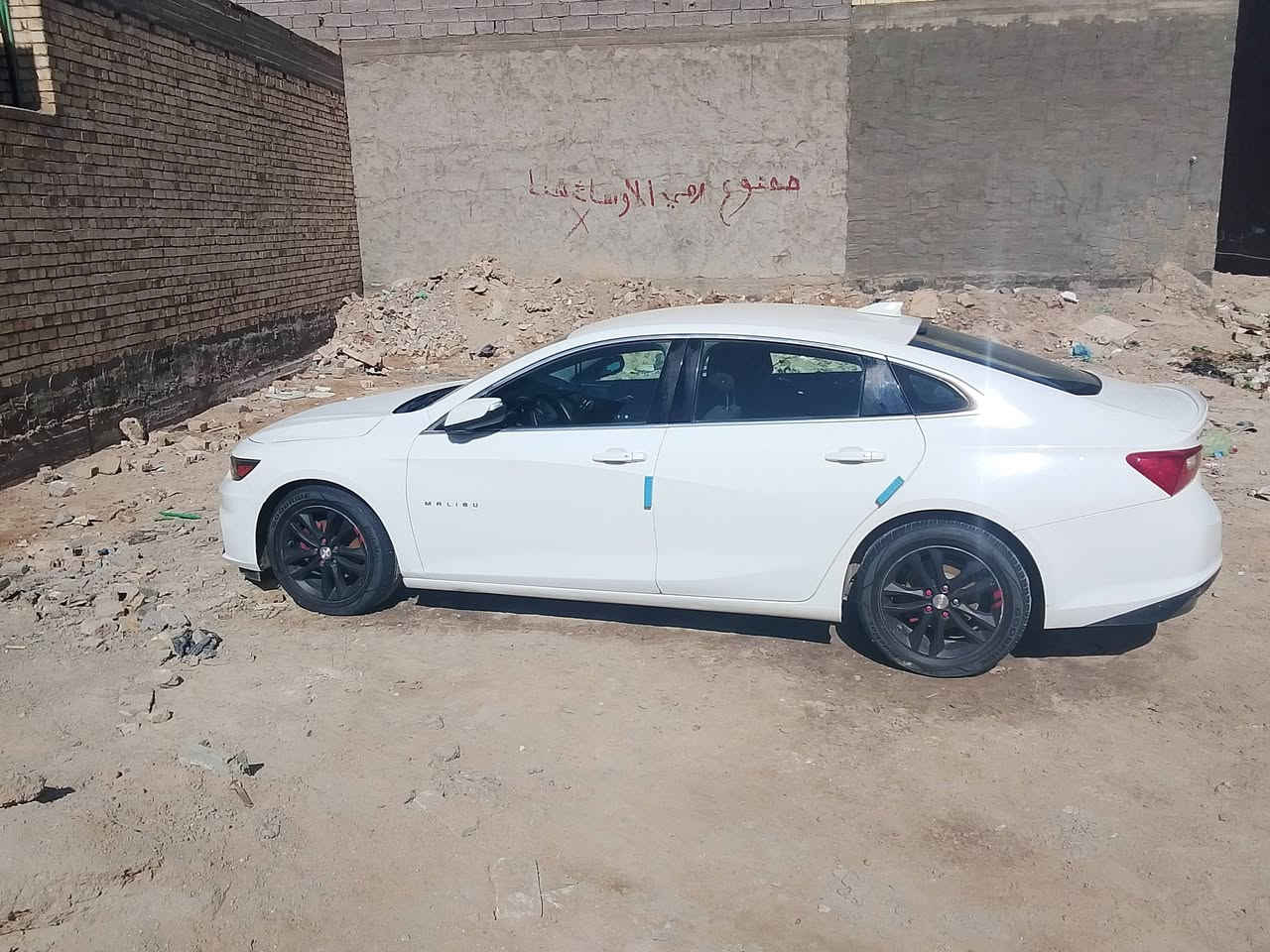 سيارة ماليبو موديل 18 حادثة دعاميه اماميه فقط بدون دواخل وقبق الصندوگ مرشوش محرك 1500 السعر 95وبيه مجال للاسفسار الاتصال بالرقم ***********
