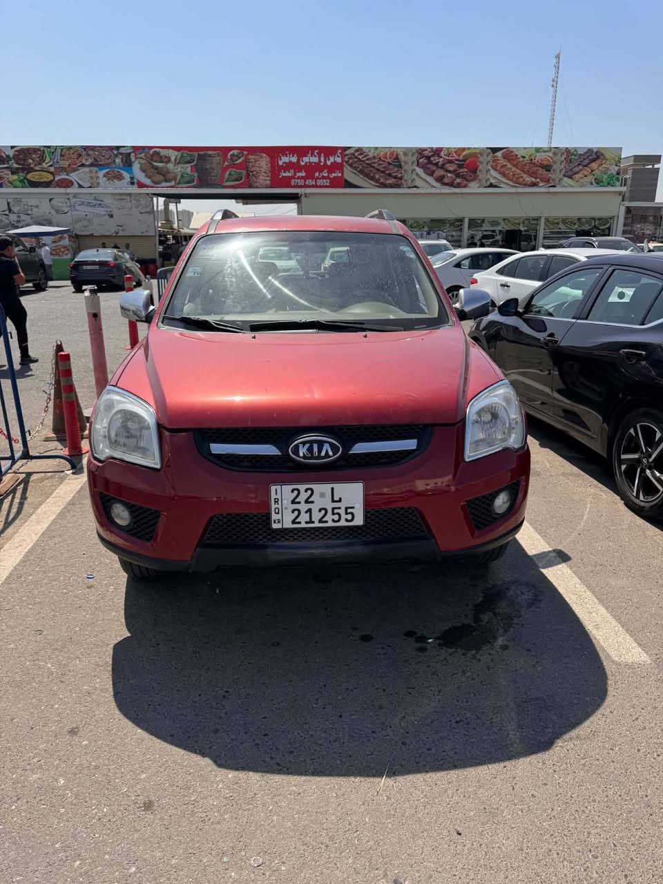 السلام عليكم
للبيع 
سبورتج موديل ٢٠١٠ كفاله عامه من كل شي 
ماشيه ١٣٠ اصل
رقم اربيل جديد باسمي 
كير محرك تبريد تخم تاير كله جديد ومكفول 
السعر ١١٥ بي مجال قليل
عنوان بابل المدحتيه
موبايل ***********
