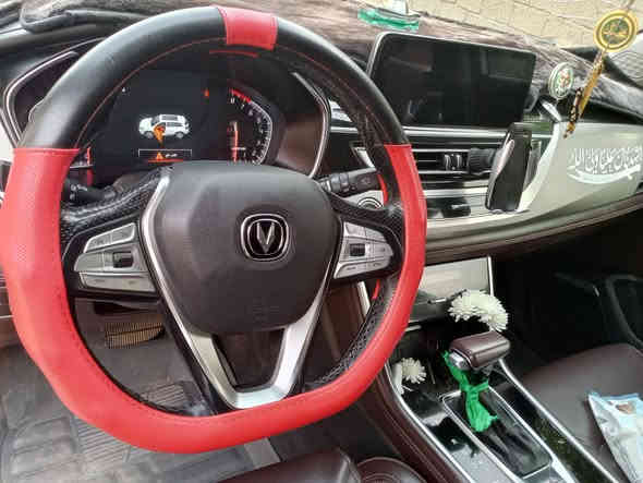 شانجان cs75موديل 2019رقم بغداد ضررهة جامرلغ وبنيد السياره فول مواصفات بيع او مراوس با ادوات او أصولي حسب القناعه مكان السياره ديالى المقدادية السعر 125وبيهة مجال  ***********
