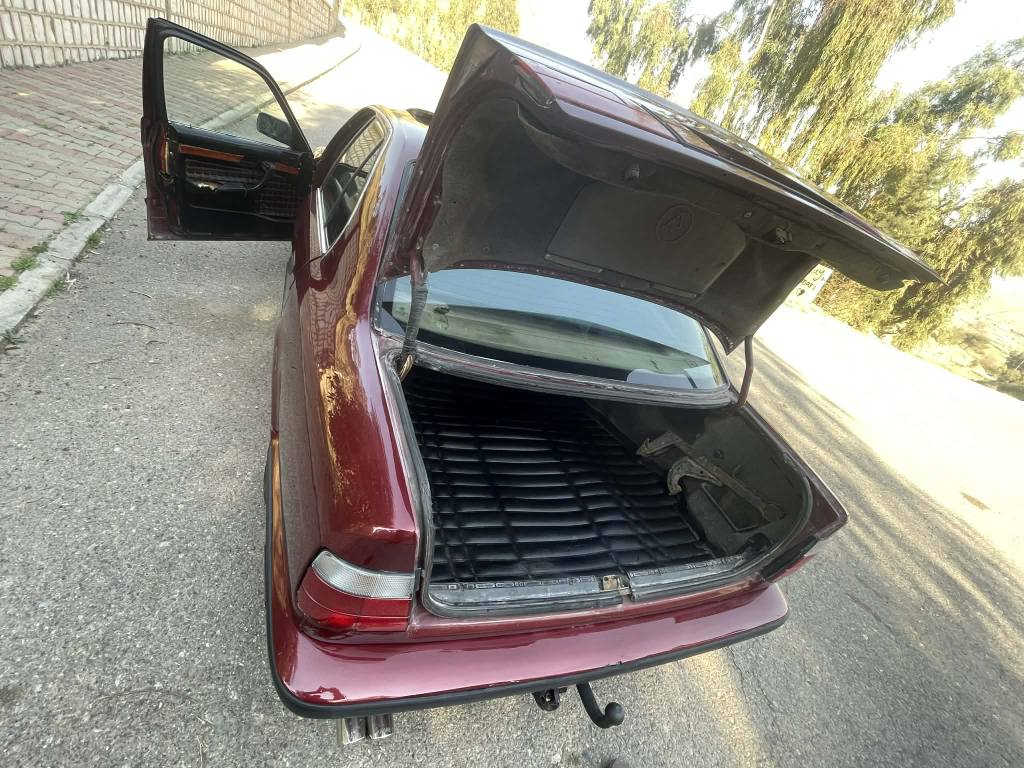 520i
1992
ئاڕم پلاستیک دهۆک بەشەرتی ئاڕم و ئەوەلیات
گیر و مەکینە 520 ی گیڕ عادی گیڕ و مەکینە بەشەرت پیش و پشتی کەپس بئ دەعم بئ لیدرا 
تازە بۆیاغ عام کراوە *********** كويسينجاك, أربيل
