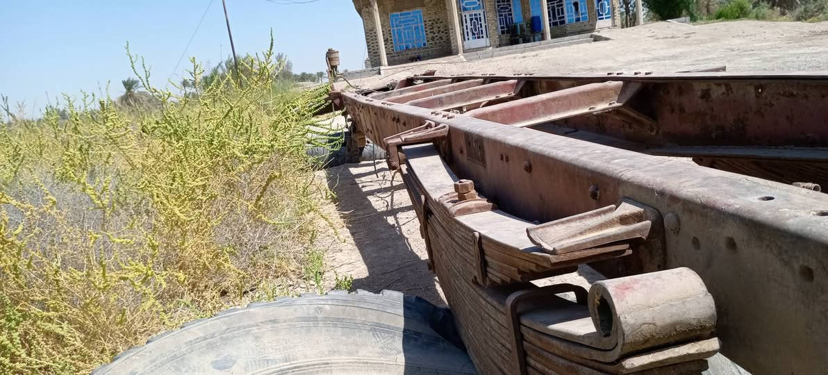 للبيع شاصي تك طويل موديل 69 مضروب باج داخل رقم نينوى السعر 25 ورقه وبيه مجال مكان الانبار الكرمه للاستفسار ***********
