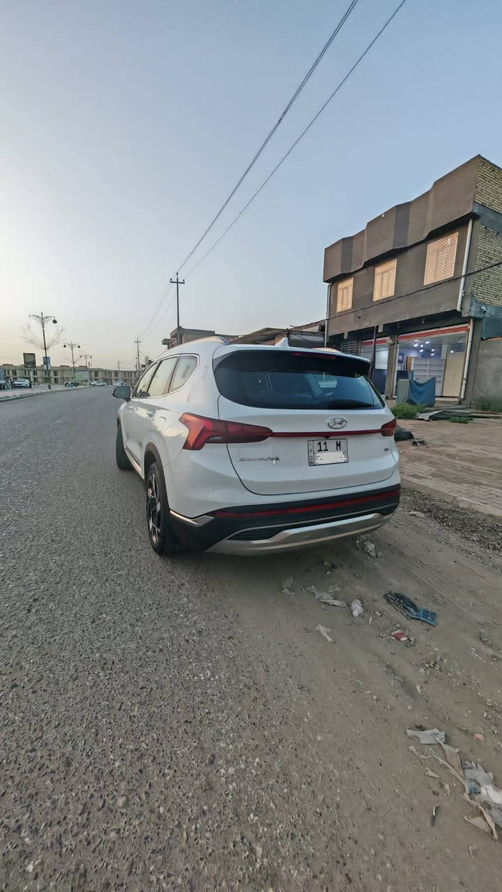 السلام عليكم
هونداي سنتافيا موديل ٢٠٢٤ ماشية ٢٩
فول مواصفات بحاله الوكاله 
بانوراما
جام دبل شفه   
مكينه 6V/ 3.5
بصمه تشغيل 
تشغيل عن بعد 
كامرة خلفيه 
تحكم مقاعد امامية 
شاشة كبيرة 
كير بيانو 
رادارات جانبية 
درايف مود 
حساس امامي 
حساس خلفي 
7 عدد المقاعد 
3 قطع التبريد 
صندوق خلفي كهرباء
مري كهرباء 
يدات نيكل 
بردات خلفيه
رادار
مكان السياره السماوه


**إذا كنت صاحب هذا الإعلان وتريد حذفه لأي سبب، رجاءا أرسل رسالة إلى الدعم الفني**