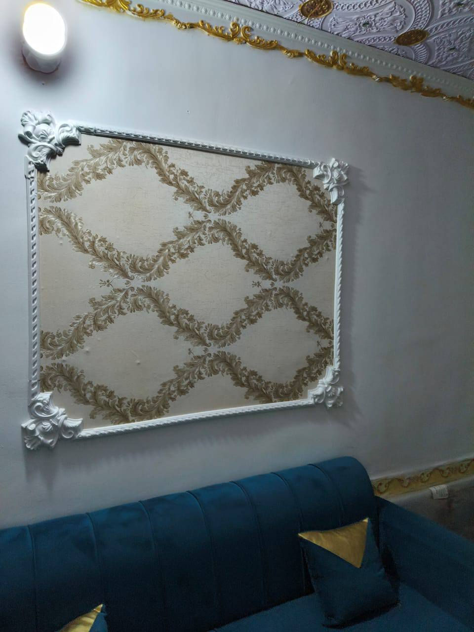يوجد لدينا دار سكن للبيع ١٠٠م امامي طابق ونص حي الشهداء قرب جامع المحسن على ساحه السعر ١٠٠مليون للاستفسار الاتصال على الرقم ***********
