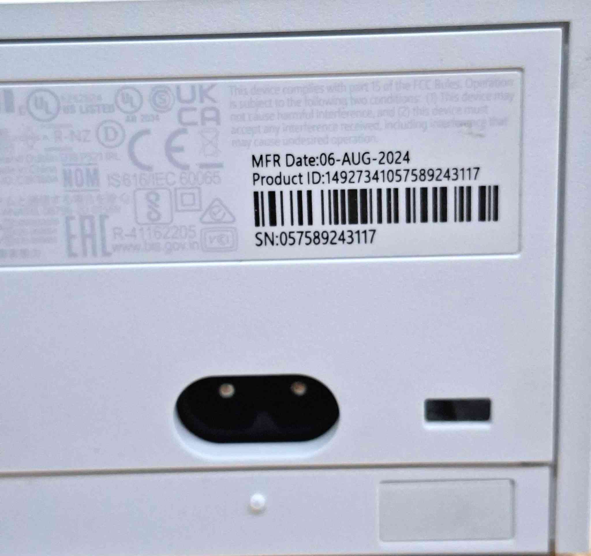 اكس بوكس سيريس اس نتاج 2024 كامل الملحقاته 
السعر/ 340 الف  جوستك اصلي 
يوجد توصيل كافه محافظات العراق ب 5 الف
***********
