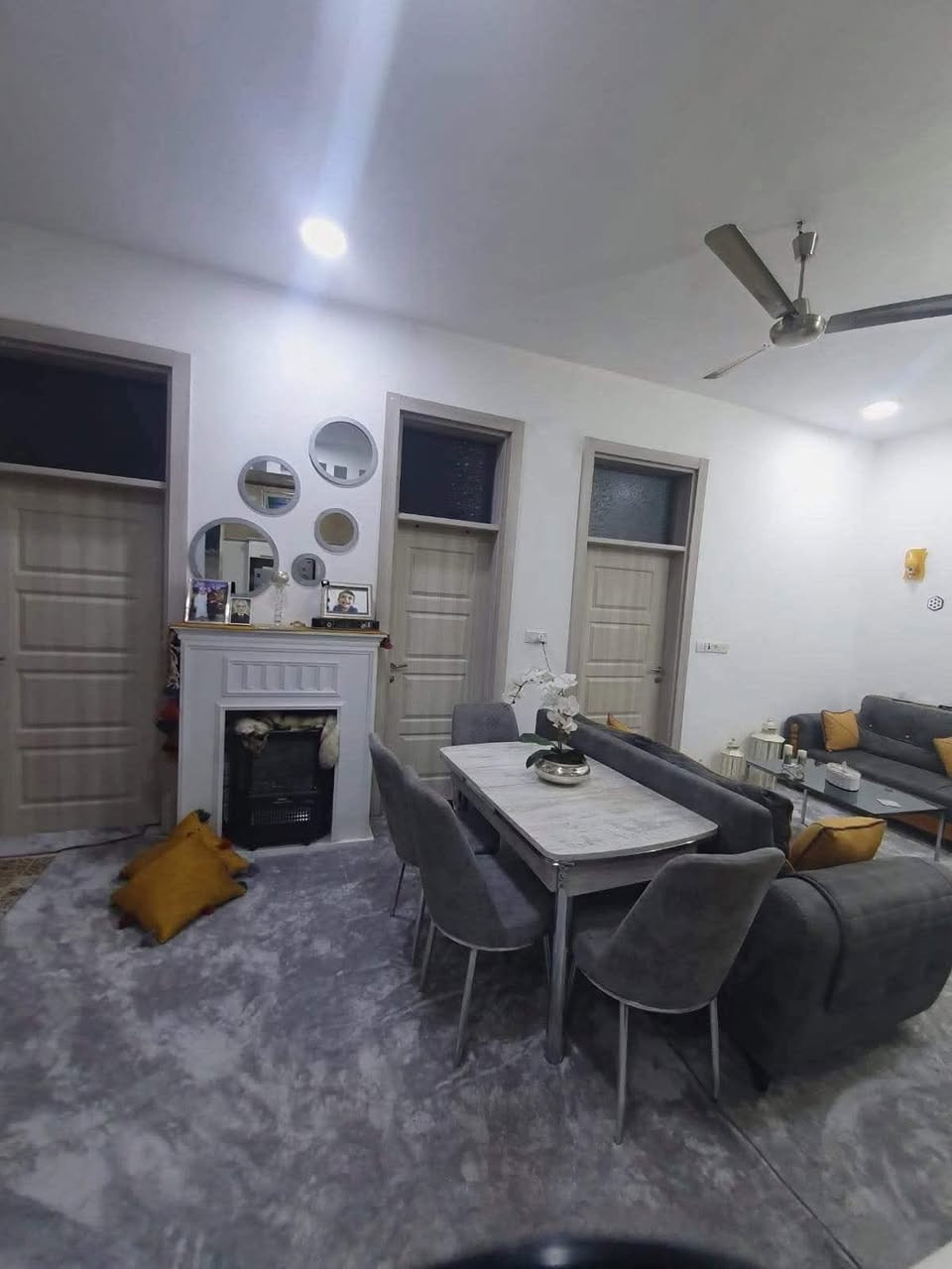 بيت حديث للبيع مساحته١٥٠متر موقع  مجمع الشريف السكني وقف الشيعي. ل تواصل اتصل ع الرقم ***********
