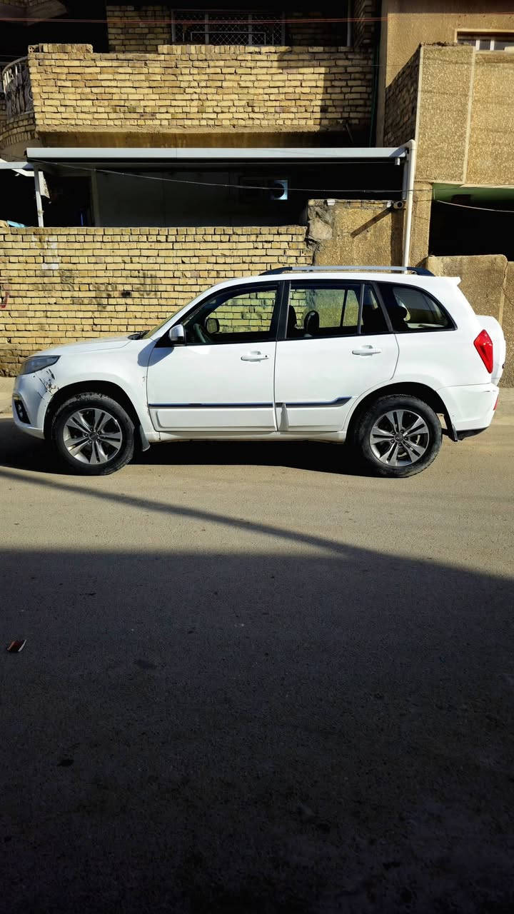 السلام عليكم ورحمة الله وبركاته للبيع تيكو3
2018 رقم بغداد انكليزي الجديد سنوية جديدة السيارة بسمي
 سيارةجاهزه  كير مكينه بلاد على وضع الشركه ماشيه السيارة 78 الف  كير أوتو ميكانيك مكينه ٢٠٠٠ صدر أمامي خلفي كله تمام  بيها بارد بجاملغ الامامي اثر طخة مال دراجة كشنات جلد بلادي تحكم ستيرن فتحه كهرباء شاشه كامره تبريد ثلج تدفئه مكان السياره بغداد المعامل
السعر 88
***********
