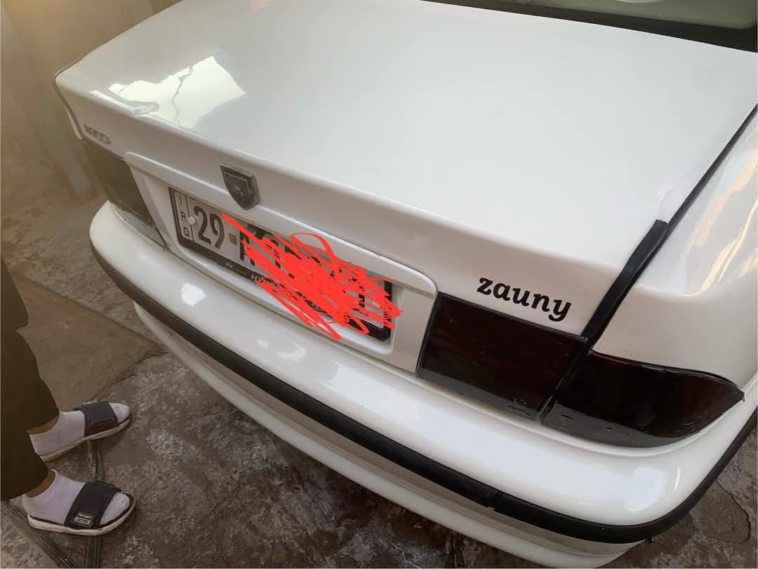 سمند للبيع 2011 مكينه وكير وصدر جديد اريدها ب 40 وبيها مجال ب اسمي الاستفسار ع *********** مكان سياره ديالى
