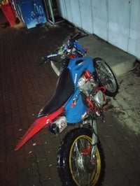 قفاز محرك 200 اي عيب مابي شرط سعره 450 بي مجال 07781739612