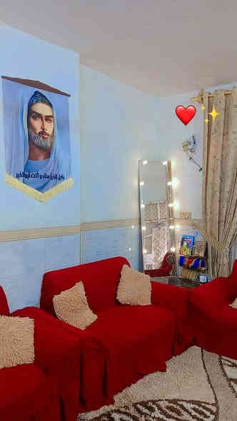 للبيع بيت تجاوز مساحه ه٧ مشمول بتمليك عنوان بغداد كمالية شارع البداله عرض اشارع ١٥ متر +شوارع المنطقه كلهه تبليط يحتوي استقبال صاله + مطبخ حار غرفت نوم ارضيه اطابق اثاني يحتوي علا صاله وغرفت نوم  بيت جاهز بناء جديد كل نقص مابي كهربائيات البيت فول أتري فيز خطين مي صحياته حمام داخلي وتواليت خارجي اطابق الرضي صب وطابق اثاني سندويش  اطابق الرضي كاشي موزئيك  اطابق اثاني بورسلين اسعر ٤٠ وبي مجال  ***********
