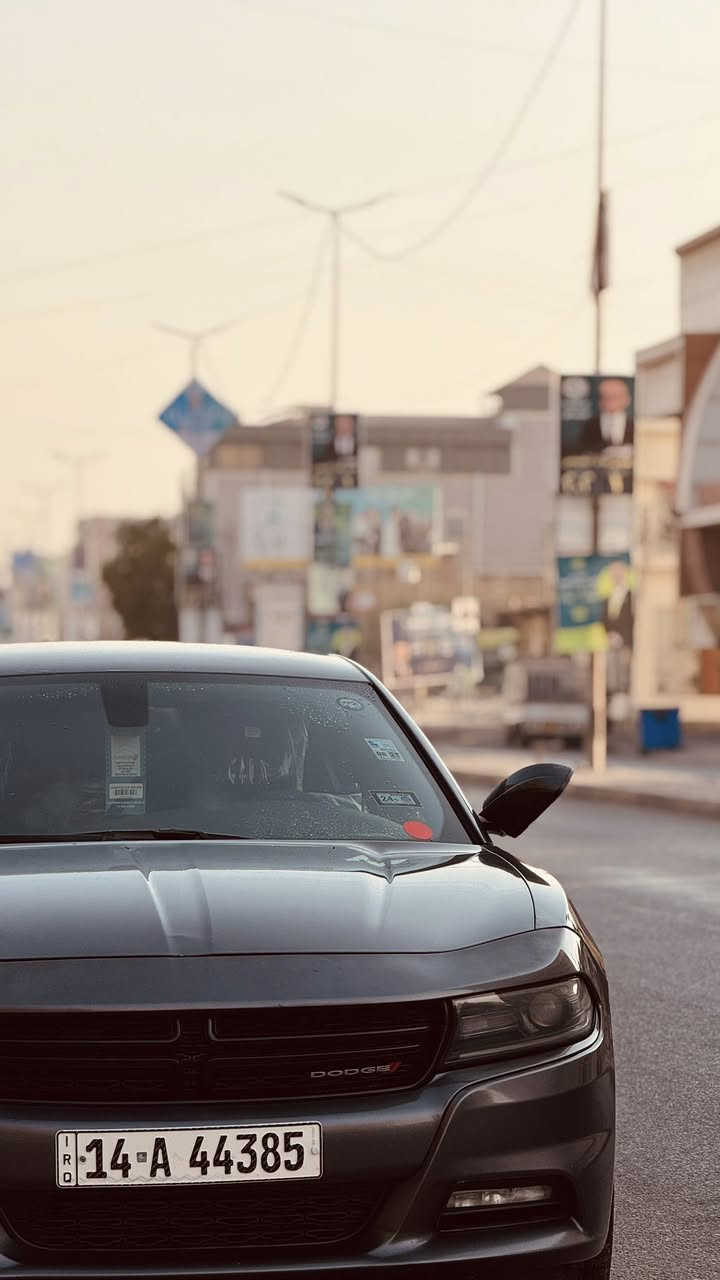 السلام عليكم
جارجر 2015 اصل معلايه 2018 
السياره رقم بصره الرقم الجديد هزه جديد السياره بسمي تحويل ثاني يوم السياره جاهزه من كلشي تبريد حداده تخم تاير كله جديد السياره كفاله بيها بس المدكر الامامي كلير من امريكا السياره كلش جديده 
ماشيه 117 كيلو السعر 163 وبيها مجال للشراي 
مكاني البصره 
***********
