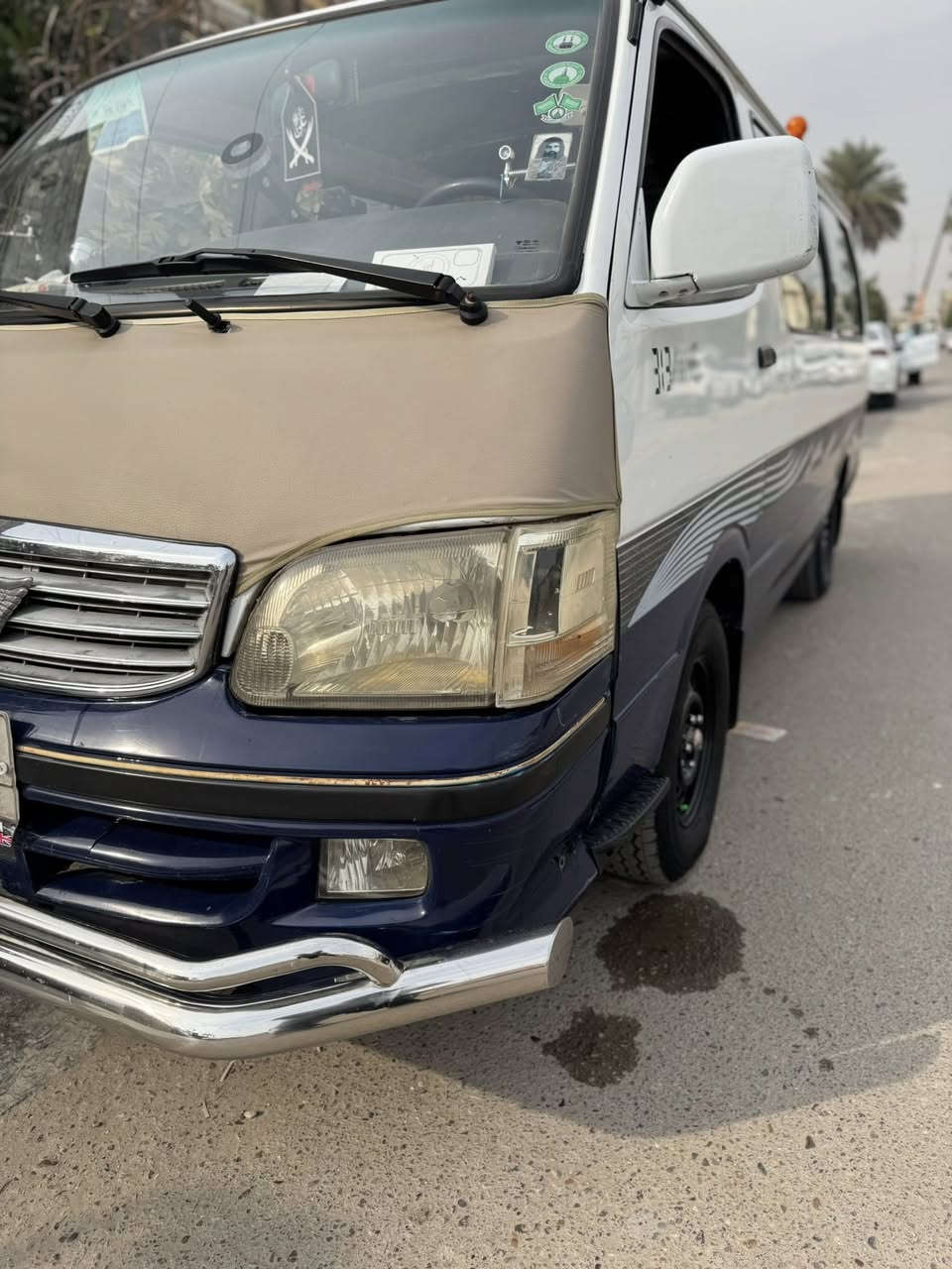 السلام عليكم من رخصه صاحب الكروب كيه جنبي ٢٠١٥سياره مكفول كير اكسن سياره جاهزه للخير بس كاعيتها الجلد تعبان باب كهرباء تخمًتاير صدر كله جديد سياره الصفحه الطويله كفاله بس الحجل مال باب السلايت بي رشًصبغ السعد ٧٣ المكان بغداد العامريه الرقم ***********
