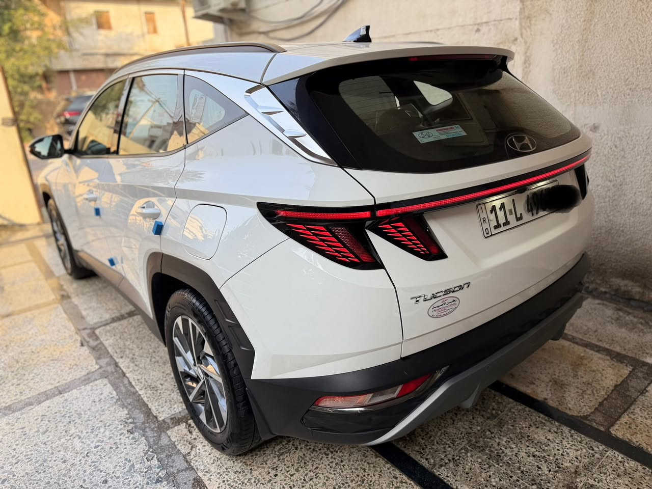 توسان 2024 خليجي
مكفولة كفالة عامة بوضع الوكاله 
فول مواصفات عدا البانوارما 
ماشيه 23 الف 
بصمه تشغيل 
بصمه ابواب وصندوق 
ترحيب
كراسي كهرباء 
لد امامي نهاري وخلفي 
حساس امامي وخلفي 
فول تحكم استرين 
قطعتين تبريد 
اشاير بالمري شفط كهرباء 
شاشه وكامرة خلفية 
انظمة قيادة 
مكينة 2000 دوش
رقم بغداد بإسمي تحويل مباشر 
سيارة جديده بمعنى الكلام سعرها معقول بلعافيه ع الياخذها 

مكان السيارة بغداد المنصور قرب تمثال ابو جعفر 
رقم *********** / *********** 

السعر :: 224 بيها مجال للطيبين ان شاء الله
