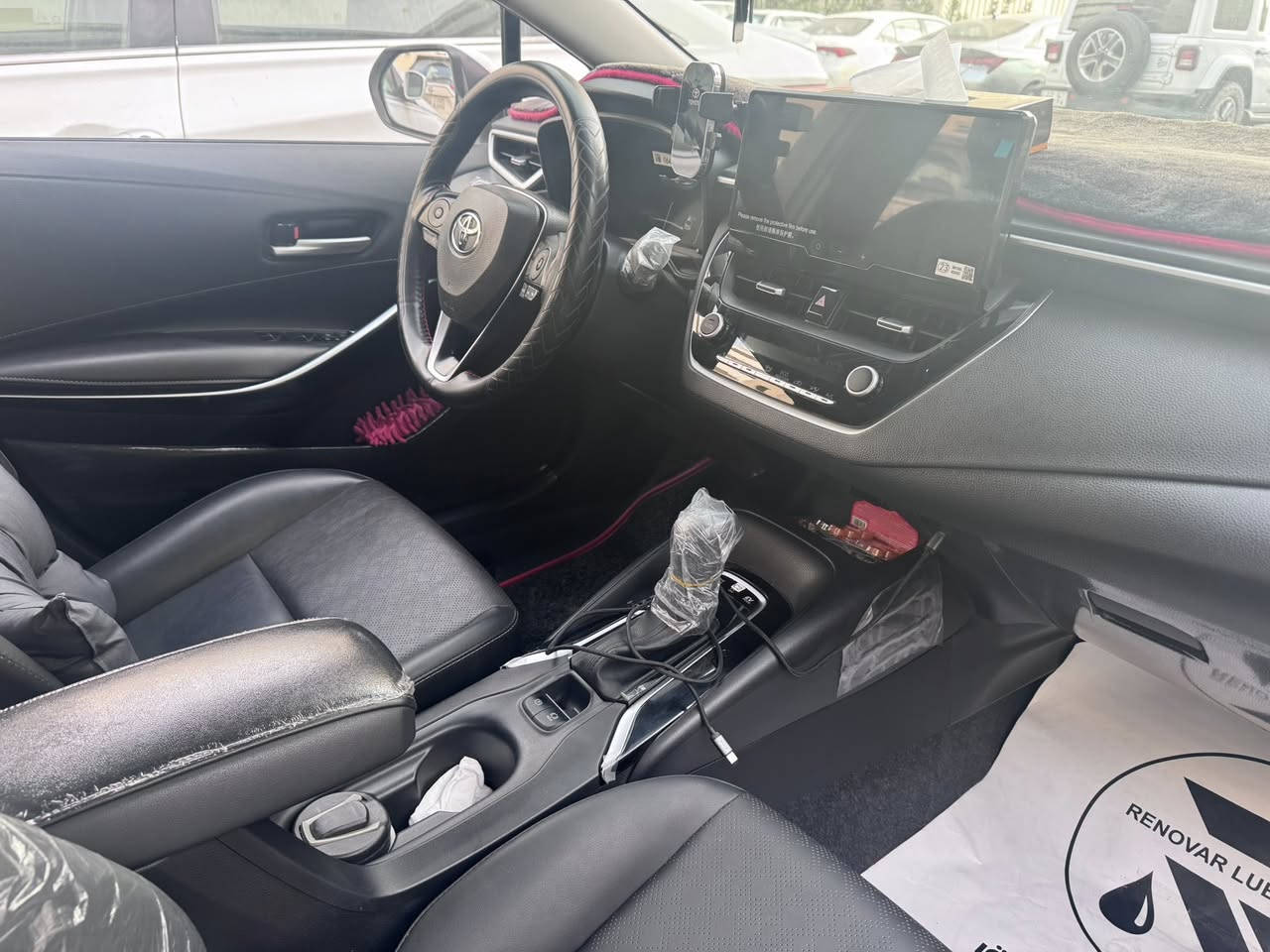 24 مكفوله ماشيه  37 الف بإسمي نظيفة جدااً السعر / 22500 مليون بي مجال قليل .. السوگ كلشي بي والله يرزق الجميع .


**إذا كنت صاحب هذا الإعلان وتريد حذفه لأي سبب، رجاءا أرسل رسالة إلى الدعم الفني**