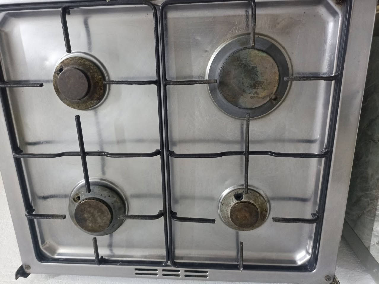 طباخ للبيع السعر 100 وبيه مجال
رقم ***********
