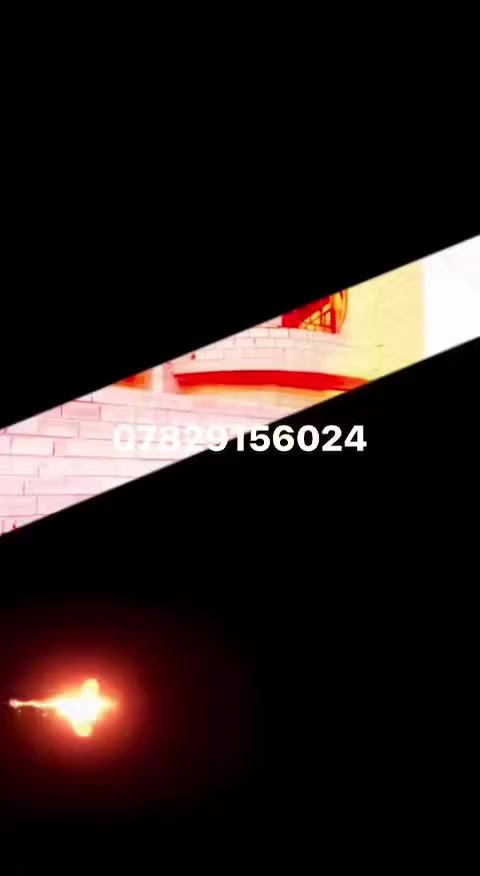 اللهم صلي عل محمد والي محمد 
هيكل للبيع مجهز من كلشي 
ماي / كهرباء / مجاري /سيراميك جداري
قرب فلكة الأمير / من شارع الامام 
***********
تفاصيل داخل الفيدو
