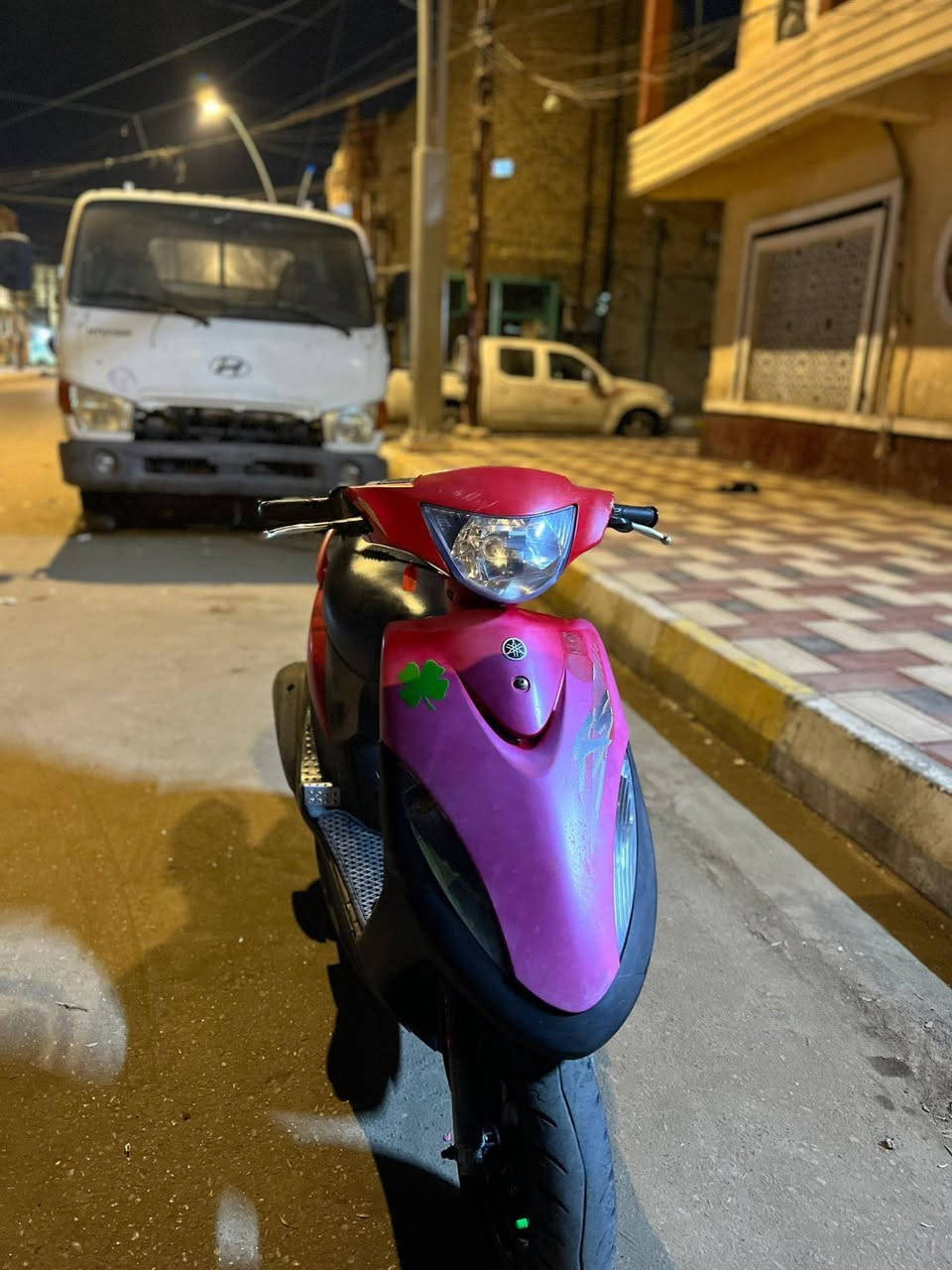 السلام عليكم دراجه للبيع قبل أسبوعين طالعه حاويه كفاله عامه مكينه عل ابلاد وكفر اصلي الدراجه اي نقص مابيهه تجي تفحص وتاخذهه+الدراجه حالين بيهه ويل نجمه اصلي واذا ما تريد الويل السعر يختلف وذا وياهه الويل هم سعر يختلف مكاني ناصريه مركز ***********
