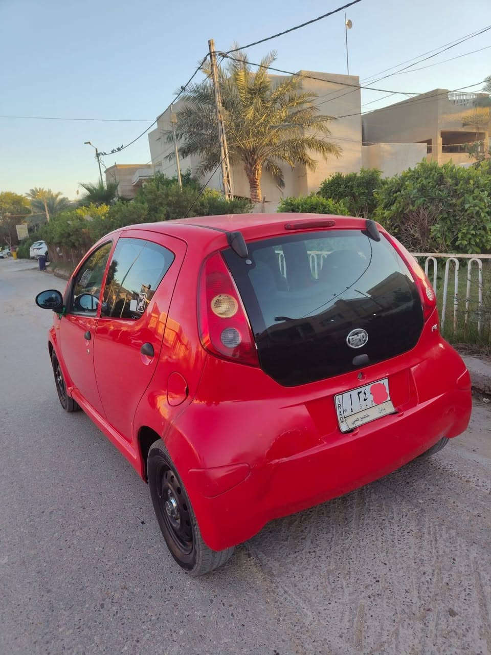 السلام عليكم اخوان سياره كيو كيو بي واي دي موديل 2012 رقم بابل الماني  سياره خير من الله من كير ومكينه وحداديه مكفوله من ضربه وتبديل وصبغ سنويه مجدده لغايه 28 مصفره غرامات السعر 38 بيه مجال بسيط المكان في بابل الرقم الهاتف***********
