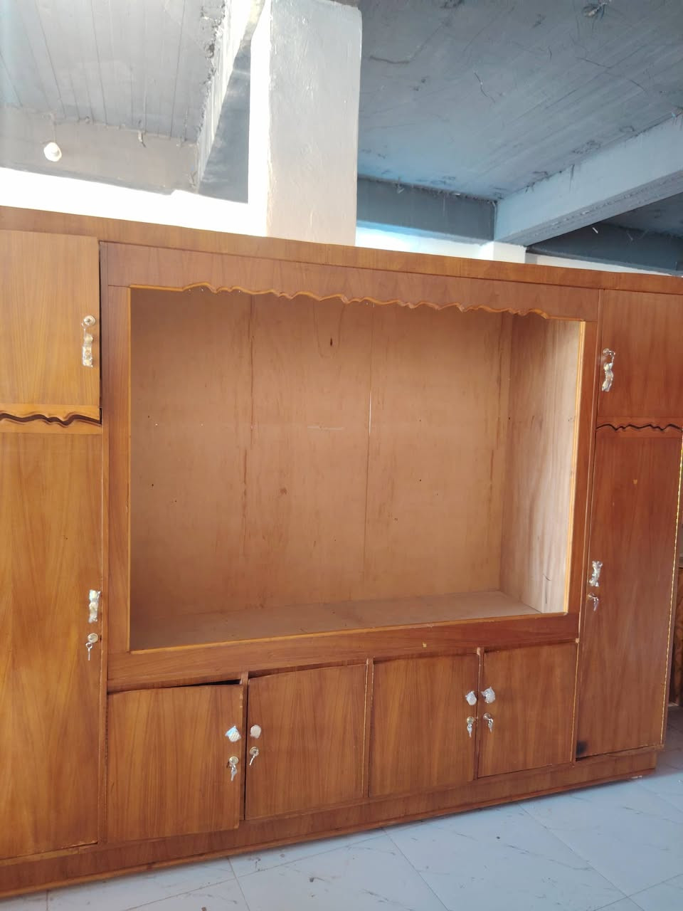 كلاري بيت فراش
٣ متر جلولاء سوك السبت السايدين لاستفسار *********** وتساب خاص
