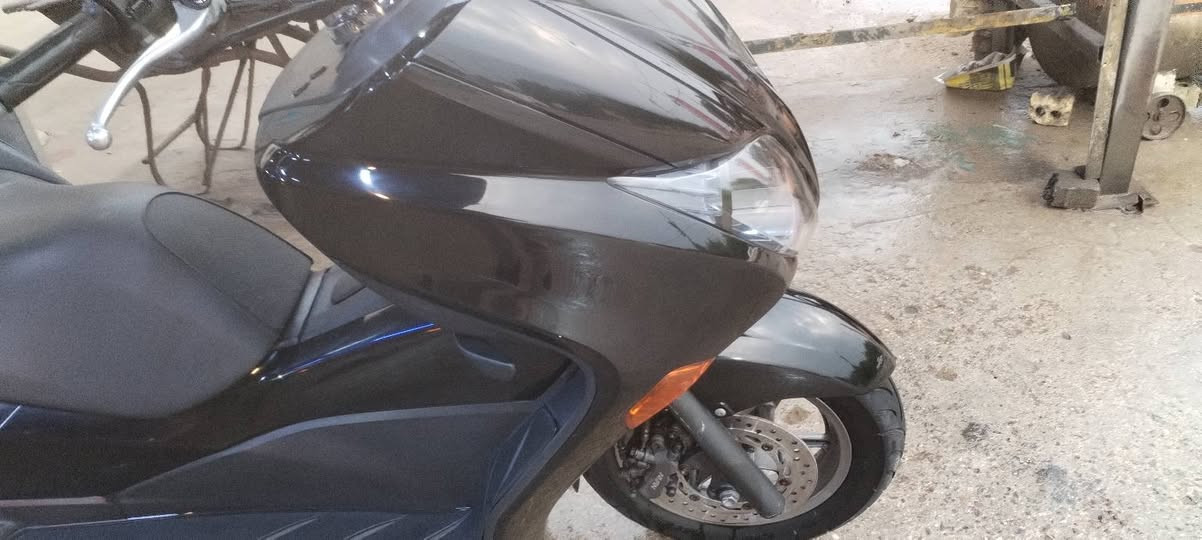 سلام عليكم فوزه 10 sاربع تحويلات   نازله من الرمبه بشهر 10 امانت الله ما طالع بيه قليل الدراجه كلش نضيفه  مكاني البياع سويب  سعر 14 وبيه مجال حك الجيه  رقمي ***********
