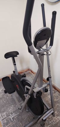 يتوفر جهاز رياضي جديد اوبتيكال للبيع ب١٠٠ الاتصال بهذا الرقم ٠٧٧٢٢٤٠٨٠...