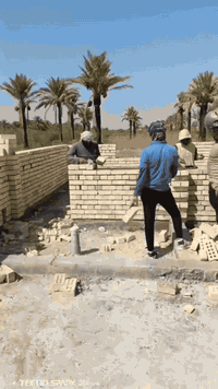 السلام عليكم كادر خلفات بناء 3 شرط استلام مهندس
(اذا كنت تبحث عن الجوده والضمان فخيار الامثل اعمالنا)
قل كلمه تعبر عن تواجدك . كوادر متكامله 
خلي بيتك اجمل ويانه خبرتنا لا تقل عن 15عمام في مجال البناء 
دقه العمل واستلام المواقع مهمتنا 
أمن بيتك لضمان مستقبل أفضل
أعمال /
عمل متكامل باحدث الطرق الهندسيه المبتكره 
هاتف***********📱
