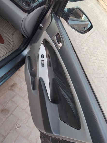 اكسنت موديل 2016 أمريكي 
للبيع محرك جي دي اي 
سياره باسمي رقمها بابل مشروع وطني 
هزة جديدة
كير مكفول ومحرك مكفول 
تبريد 
تخم تايرات جديد 
باتري جديد
حداديه نظيفه لايتات زنون 
ضررها التكمه اليمنه الاماميه   
وبيها مكانات صبغ ابيع حزام 
السعر 80 وبيها مجال
للاتصال👇
***********
العنوان بغداد الدورة ابودشير
