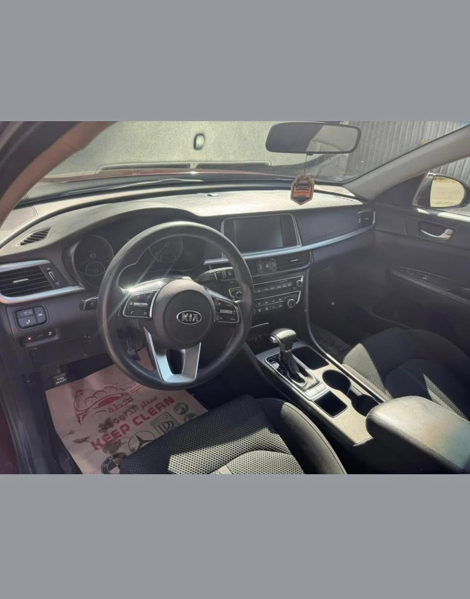 سلام عليكم كيا اوبتما للبيع 2020 نص مواصفات وارد امريكي السونار موضح داخل الصور *********** واتساب فقط السعر 138 وبيها مجال
