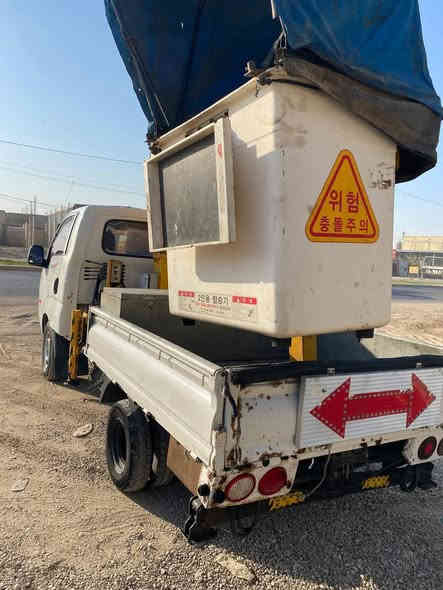 سلام عليكم
كيا بنكو 2012 
مسكر ادوات بدون رقم 
كص شاصي 
فقط وشغل درجة اولى باجاج
كير عادي 
بلادي رافعة شغالة جاهزه مابيها كل نقص 
مكينة وكير شرط شركة 
ماعايزة اي شي 
السعر 90 وبيه مجال 
مكاني بابل 
***********
