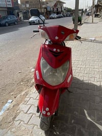 سكنس فحل للبيع دراجه حلوه مكينه تخبل بيها نواقص بسيطه سعرها700وبي مجال...