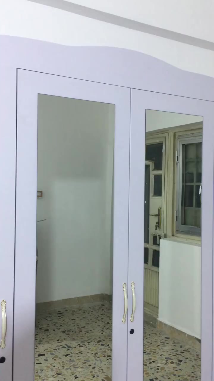 السلام عليكم
هذا الكنتور البارحه طلبته من بيج  ب ٣٠٠ و اليوم وصلني والله ما مستخدم و لا حاطه بيه شي ، اني طلبت كنتور معين و دزولي غيره من حچيت وياهم مقبلو يبدلون و يگولون صوچكم ما تأكدتوا و سلمتهم ل الله و أريد ابيعه لان ابد ميلوگ وي غرفتي
العرض ٢٠٠
ارتفاع ٢١٠
عمق ٥٥


**إذا كنت صاحب هذا الإعلان وتريد حذفه لأي سبب، رجاءا أرسل رسالة إلى الدعم الفني**