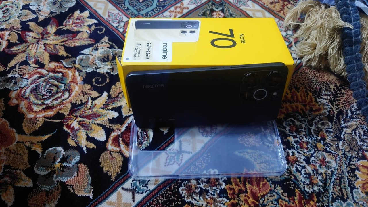 للبيع رلمي توت 70 قبل ساعة اخذتة 180 مواصفات قوية ذاكرة 256 رام 24 بطاريه 6000 
عنوان رمادي تأميم ***********
