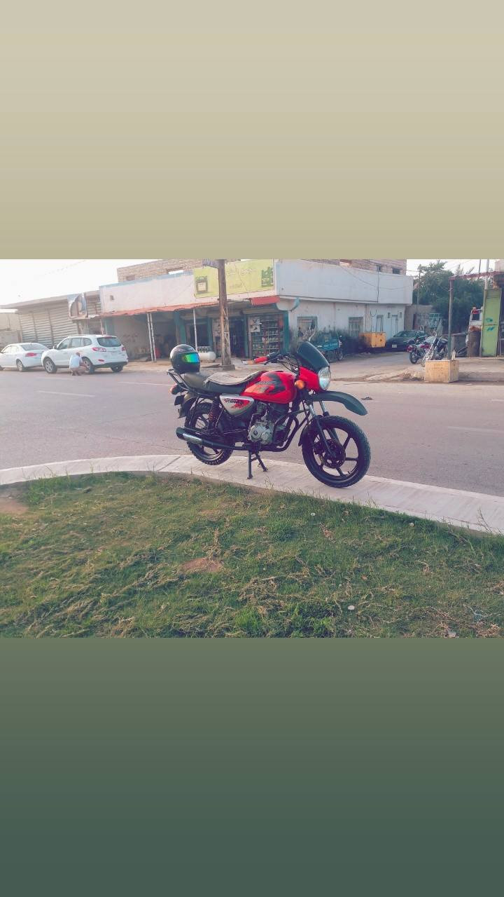 السلام عليكم دراجه بوكسر موديل 22 دراجه نظيفه خير من الله دراجه اوراق اصولي شركة  غبور   القلم  المصطفى سعر مليون و400 وبيه مجال للشراي دراجه خير من الله شلعه فول ، مكان بابل ناحيت الشوملي،  الشراي يتصل على الرقم***********،  غير متواجد ع الخاص
