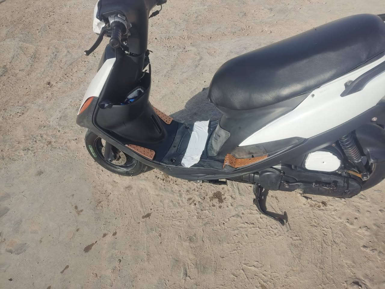 ماكس 55للبيع سعر700العنوان البصره تنومه تلفون***********
