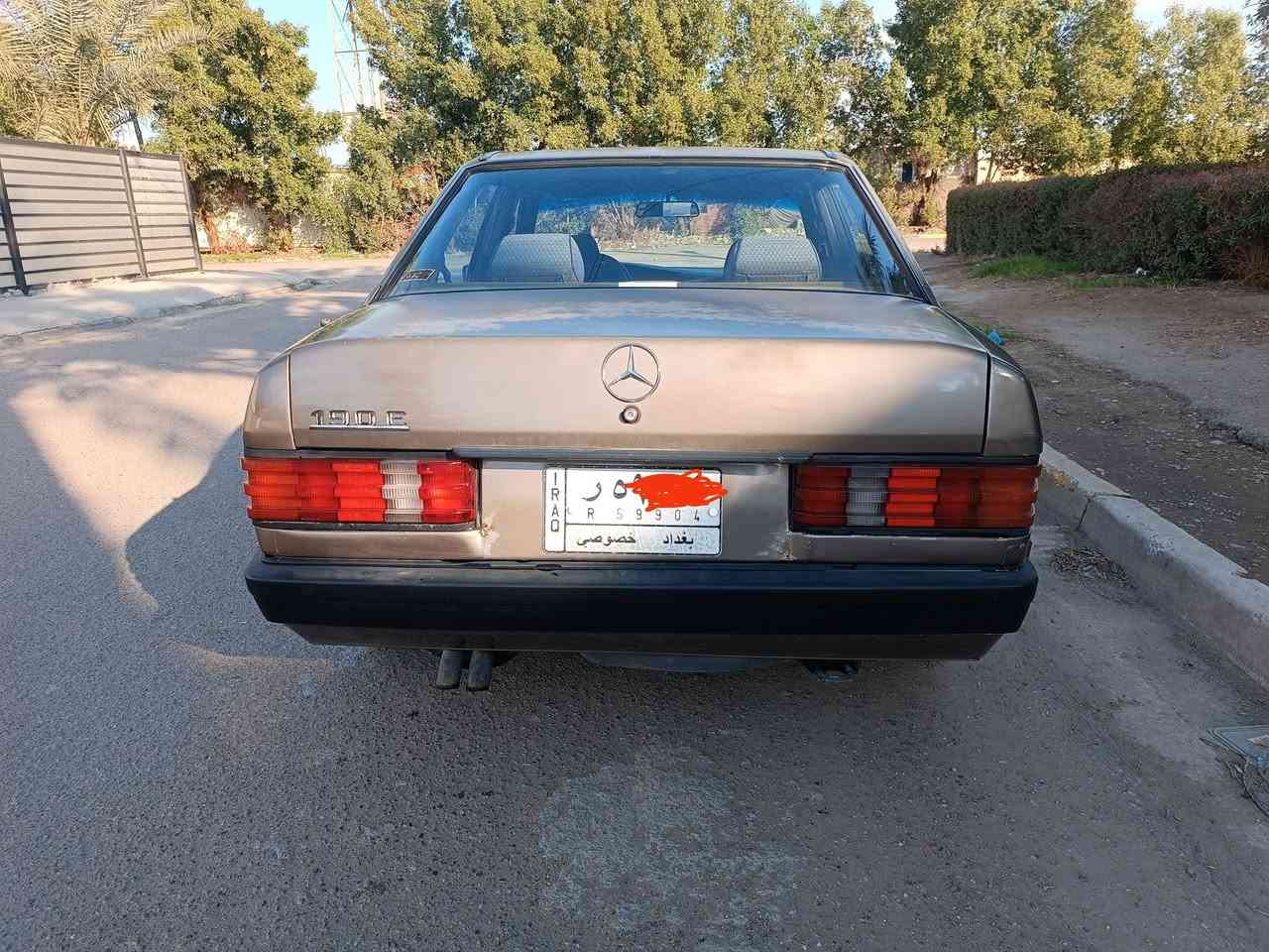 السلام عليكم اخوان مرسيدس 190 موديل 90 سياره على بلاد مكاني بغداد العامريه
سعر 65
***********
