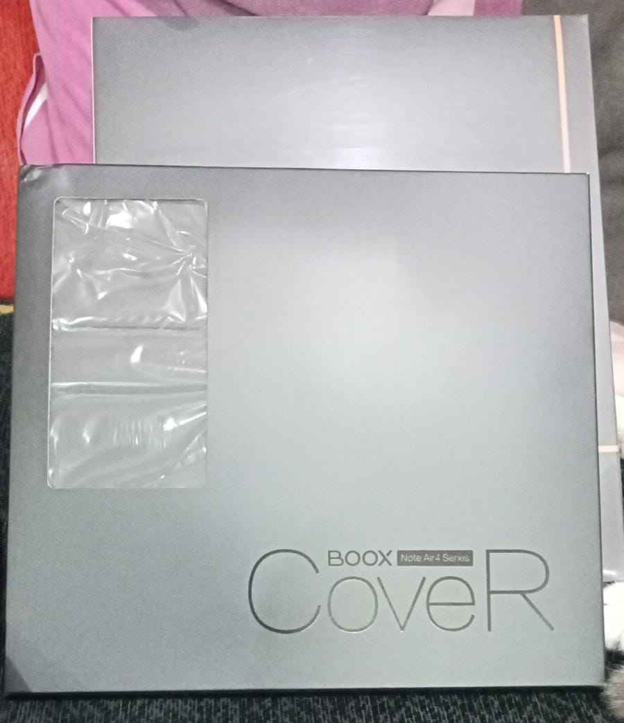 الشاشة: 10.3 بوصة Kaleido 3 (4096 لوناً) بتقنية الحبر الإلكتروني الملون E Ink مع غطاء زجاجي مسطح.
الدقة: 2480 × 1860 للأبيض والأسود (300 PPI)، و 1240 × 930 للألوان (150 PPI).
الإضاءة: إضاءة أمامية مع إمكانية التحكم في درجة الحرارة (Warm and Cold).
المعالج والأداء: معالج ثماني النواة (Octa-core) مع تقنية BSR لتسريع التحديث.
نظام التشغيل: أندرويد 13 مع متجر Google Play.
الذاكرة والتخزين: 6 جيجابايت رام (RAM) و 64 جيجابايت مساحة تخزين داخلية.
التخزين الخارجي: دعم بطاقات microSD. حلة, بابل


**إذا كنت صاحب هذا الإعلان وتريد حذفه لأي سبب، رجاءا أرسل رسالة إلى الدعم الفني**