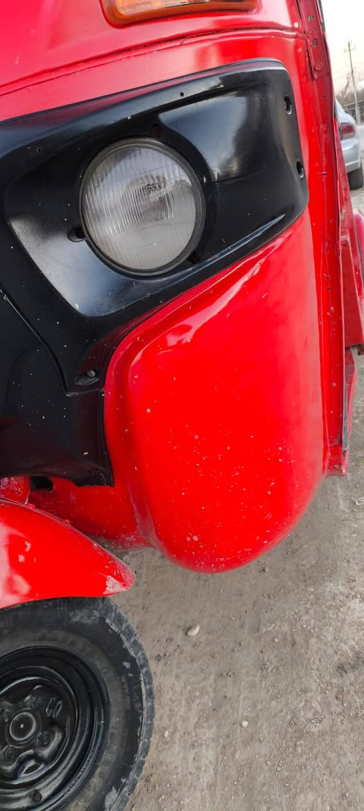 السلام عليكم تكتك موديل 18 رقم بابل بسمي باقي بس استلام لوحات شرط الامداور  التكتك مصبوغه عام امعمره كامله من كلشي كهربايات شغاله تجي او اتشوف العنون..بابل القاسم قرب الدله السعر 4800او بيه مجال للشراي اتصل ‏‪0783 248 6664‬‏
