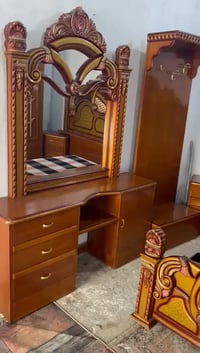 700غرفه ست ابواب ملحق صاج داخل وخارج تسكام فول نضافه مال عرسان بغداد ا...